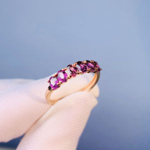 แหวนแถวหินทับทิมธรรมชาติ S925แหวนเงินแท้แมกนีเซียมอลูมิเนียมโกเมนทับทิมสำหรับผู้หญิงมีใบรับรอง