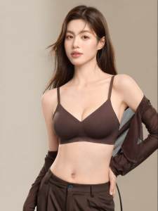 Secret World | Supportive Push-up Bra with Thin Straps and Underarm Control