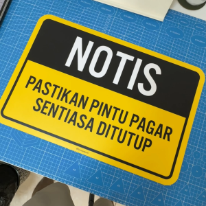 Keep Gate Closed At All Times. Pastikan Pintu Pagar Sentiasa Ditutup. 请确保大门始终关闭 Sticker Sign Notice Reminder Close Tutup