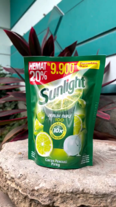Sabun Cuci Piring merk Sunlight Jeruk Nipis 100 420ml Refill