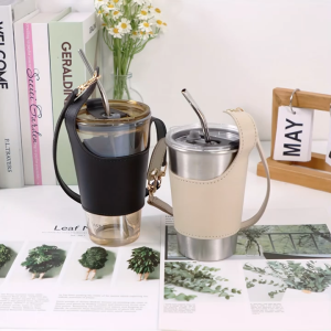 Portable coffee cup protective cover PU leather cup cover handheld beverage cup milk tea cup cover
