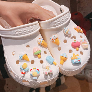 Crocs Accessories Hole Shoe Flower Decorative DIY Detachable Cartoon Shoe Buckle Adorable Doggies Design Shoe Parts Decoration
