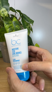 Schwarzkopf Bonacure Moisture Kick Curl Bounce Creme 150ml For Normal to Dry Brittle or Curly Hair