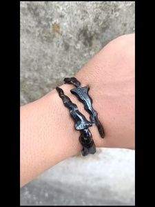 Gelang Pria Akar Bahar Hitam Ukir Keris Dobel Lentur
