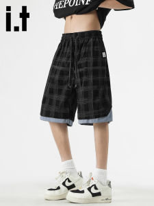 izzue | Quần Shorts Nam Đen Họa Tiết Caro