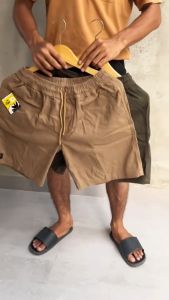 Broadshort Premium: Celana Pendek Pria Katun Premium