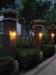 80000LM Đèn Tường Năng Lượng Mặt Trời Đèn LED Chống Nước Ngoài Trời Cho Ngôi Nhà Trang Trí Hàng Rào Sân Vườn Năng Lượng Mặt Trời Chạy Bằng Năng Lượng Mặt Trời Đèn Lồng Năng Lượng Mặt Trời