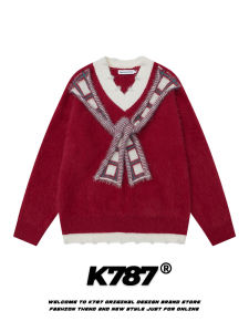เสื้อสเวตเตอร์คอวีสีแดงสไตล์อเมริกันย้อนยุค K787 สำหรับผู้ชายและผู้หญิง สายรัดสร้อยคอแบบลำลอง ฤดูหนาว ปี 2024