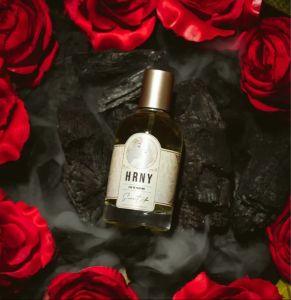 Parfum HRNY: Pemikat Wanita & Tahan Lama