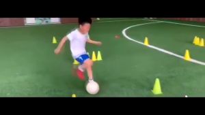 SPEEDS Cone Kerucut Lubang Marker Alat Trainning Latihan Olahraga Futsal Sepak Bola 28.5 Cm 006-14