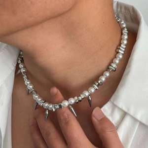 Ingemark Hip Hop Stainless Steel Imitation Pearl Chain Necklace for Men Trend 2025 Goth Rivet Pendant Choker Grunge Jewelry Gift