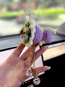 Creative Handheld Rose Flower Car Hanging Ornament High-end Wool Hook Knitted Bouquet Interior Rearview Mirror Decoration Vehicle Hanging Ornament