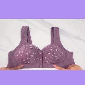 Bra Wanita Seamless Push Up Gesper Kancing Depan Busa Tipis Tanpa Kawat Elegan