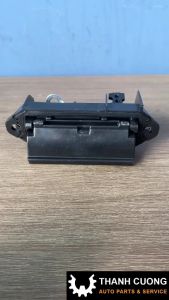 Tay mở cốp đời mới Toyota Hiace ( Dòng xe Cá Mập) Đời mới