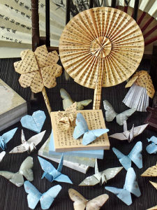 Traditional Chinese Style Square Paper for Origami Handmade Folding Fan DIY Craft Material Childrens School Supplies Gift