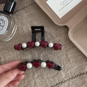 Large Size Pearl Shark Clip Red Heart Pearl Hair Accessories Bananas Hair Grips Popular Hair Accessories for Women