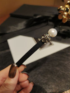 Elegant Pearl Edge Hair Clip & Simple Stylish Hair Accessories
