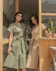 Hey Candy The Daily Via Midi Linen Dress