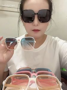 New trendy rice nail square style rainbow sense glasses resin plastic big frame thin sunglasses retro anti-ultraviolet explosion style sunglasses太阳镜