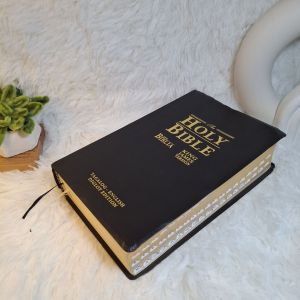 English-Tagalog Holy Bible Diglot Edition | Christian Bible | Soft Leatherette Cover | KJV | King James Version 1611 | Ang Biblia | Christian Bible