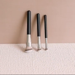 170/270/370 Cm 3-Piece Foundation And Concealer Brush Set Angled Concealer And Foundation Brush Makeup Brushes For Creating Flawless Foundation And Concealer Suitable For Foundation And Cream Cosmetics.