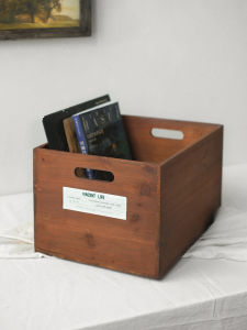 Retro Gramophone Record Storage Box Solid Wood Distressed CD Album Magazine Book LP Collection Box Sundries Decoration Wooden Basket