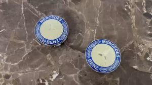 Logo chụp mâm ốp lazang bánh xe ô tô Mercedes Benz cao cấp đường kính 75mm - Chất liệu nhựa ABS + Phủ thủy tinh hữu cơ