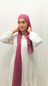 Hijab Pasmina Viscose Buckle Scarves free Pouch