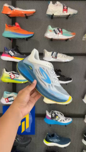 Sepatu lari Nineten 910 Haze VISION Sepatu Running SE