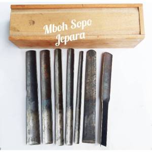 Pahat Jepara Super Tebal isi 7 pcs Plus Kotak