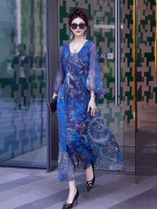 2025 New Silk Holiday Dress Womens Summer Formal Occasion High-end Print  Silk Loose Long Dress High Waist V-neck