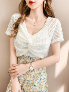 ชุดเดรสคลุมไหล่ผ้าตาข่ายแขนสั้นแบบสั้นพร้อมสายเดี่ยวเสื้อคลุมกันแดดสำหรับผู้หญิงเสื้อลูกไม้ฉลุลายใส่ด้านนอกสำหรับฤดูร้อน