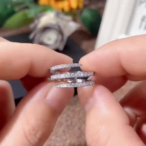 Huitan Fashion Surround Shaped Finger Rings for Women Shiny Crystal CZ Marriage Party Bridal Rings Statement Jewelry Whole Sale