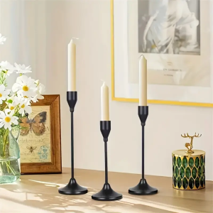 3Pcs/Set Minimalist Retro Style Metal Candle Holders Candlestick Fashion Wedding Table Candle Stand Exquisite Candlestick Tabl