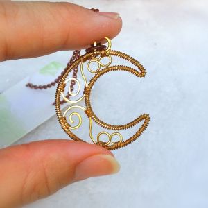 Necklace Jewelry ~ Handcraft Pendant Necklace - Beading Wrapped by Wire 手工制水晶珠吊坠项链