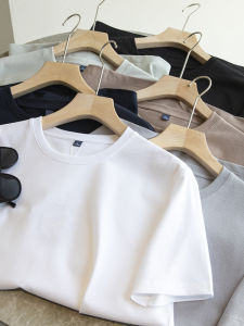 เสื้อยืดคอกลมแขนสั้นผ้าไหมไหมน้ำผึ้งแห้งเร็วสำหรับผู้ชาย ฤดูร้อน 2025 แฟชั่นลำลอง ระบายอากาศได้ดี สีสันสดใส