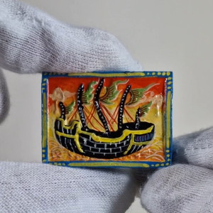 Kruba Krissana Sampao (一帆风顺) with premium painting gems and hand engraved Yants