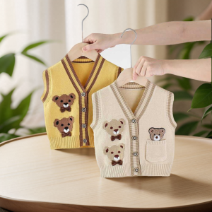 New 2023 Childrens Knitted Cardigan Vest Cartoon Bear Design Boys Girls Baby Soft Polyester Fiber Casual Style Infant Sweater