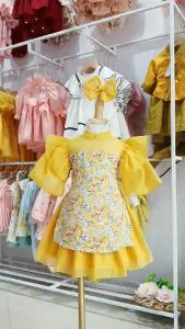 AD11 Áo dài cách tân hoa vàng RIOKIDS cho bé gái đi chơi Tết chụp hình xuân