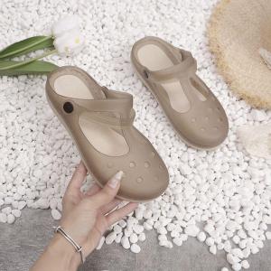 Summer New Arrival High Elastic Hole Shoes Womens Sandals Womens Jelly Shoes Womens Slippers Non Slip Womens Toe-Covered Plastic Sandals