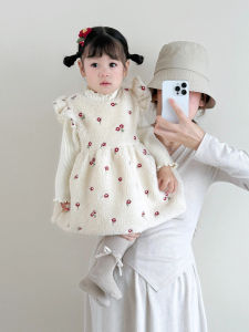 Sweet Fleece Lined Vest Dress Embroidered Princess Sleeve Flying Skirt One Year Old Baby Girl Korean Style Winter Dress