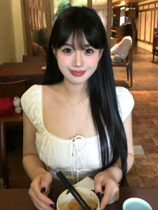 French Gentle Style Bubble Sleeve Slim Fit T-Shirt Beautiful Unique Top Summer Fashion Small Size Womens Clothing