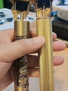 ปัตตาเลี่ยนรุ่นใหม่ล่าสุด ปัตตาเลี่ยนตัดผมมัลติฟังก์ชั่นแบบชาร์จ USB ใช้งานได้ทั้งเด็กและผู้ใหญ่ เบาและรวดเร็ว ปัตตาเลี่ยนตัดผมมัลติฟังก์ชั่นแบบชาร์จ  ตัดแต่งทรงผม โกนหนวดได้