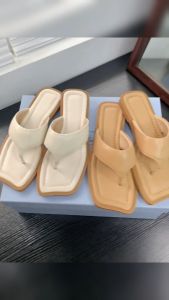 Sandal Flat Glossy Sandal Jepit Wanita Premium 896