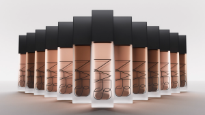 Sản phẩm trang điểm nền dạng kem NARS Natural Matte Longwear Foundation 30ml