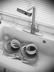 STON Dish Rack Kitchen Dish Cabinet Drain Organizer Plate Tableware Cupboard With Cover Countertop Storage Shelf