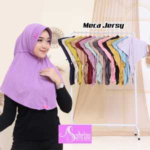 hijab Sabrina bahan Jersey pola normal dan nyaman dipakai tentunya tidak trawang bagus buat sehari" cocok untuk semua kalangan anak muda ibu" insyaallah amanah dan tidak ngecewain tentunya