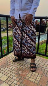 Sarung Dewasa Rayon Super - Kenyamanan Maksimal untuk Setiap Aktivitas