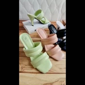 Sandal Wanita/ Sandal Wanita heels ( Sepatu / Sendal Cewek ) Fashion Wanita Terlaris