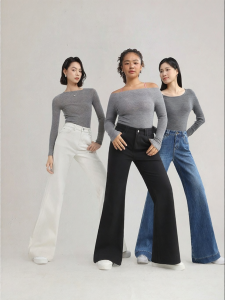 HIPPIE MISS | White Flared Jeans for Pears 4-way Stretch